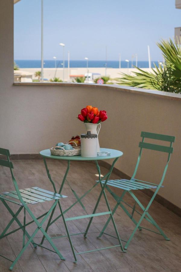 Whitehouse- Monopoli Daire Dış mekan fotoğraf