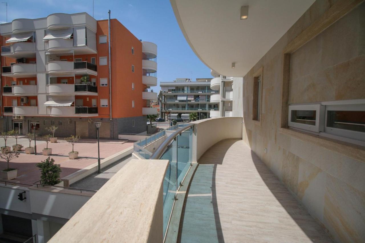 Whitehouse- Monopoli Daire Dış mekan fotoğraf