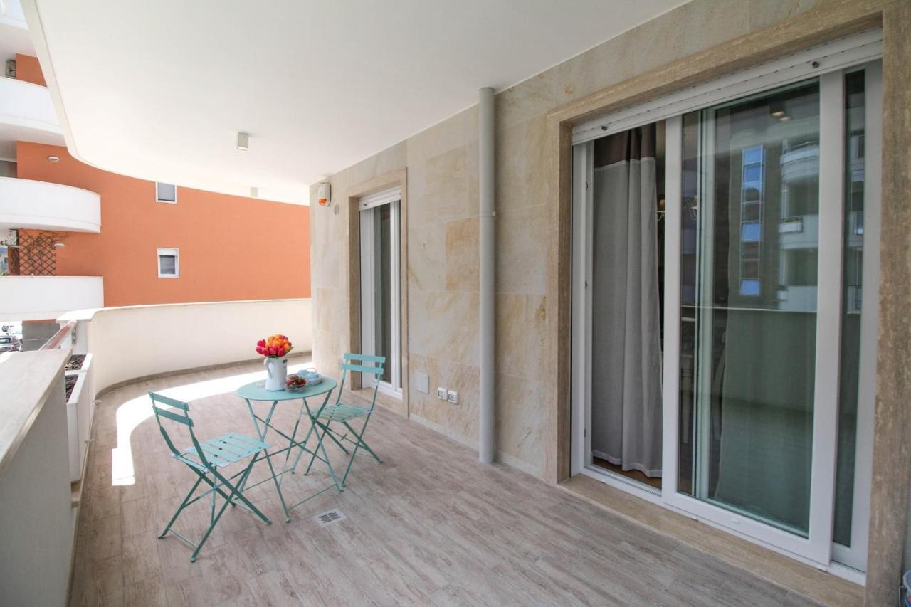 Whitehouse- Monopoli Daire Dış mekan fotoğraf